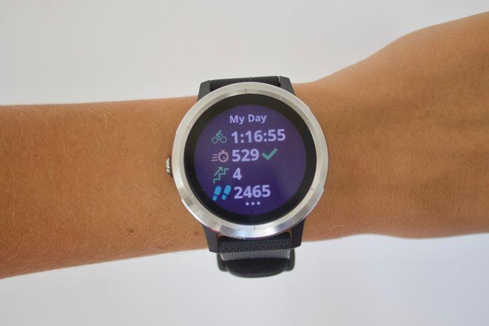 Часы Garmin Vivoactive 3